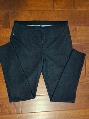 Simply Vera Vera Wang Gray Interior Knit Top